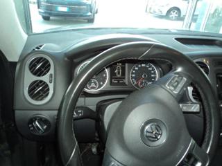 VOLKSWAGEN Tiguan usata, con Boardcomputer