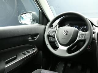 SUZUKI Vitara usata, con Controllo automatico clima