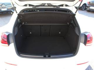 MERCEDES-BENZ A 180 usata, con MP3