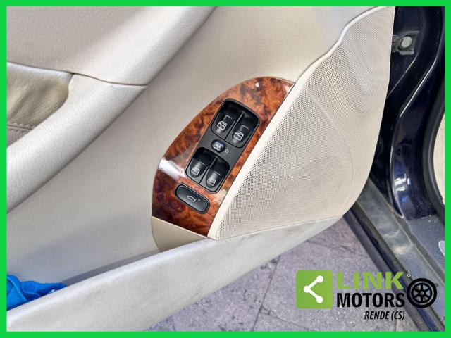 MERCEDES-BENZ CLK 200 usata 34