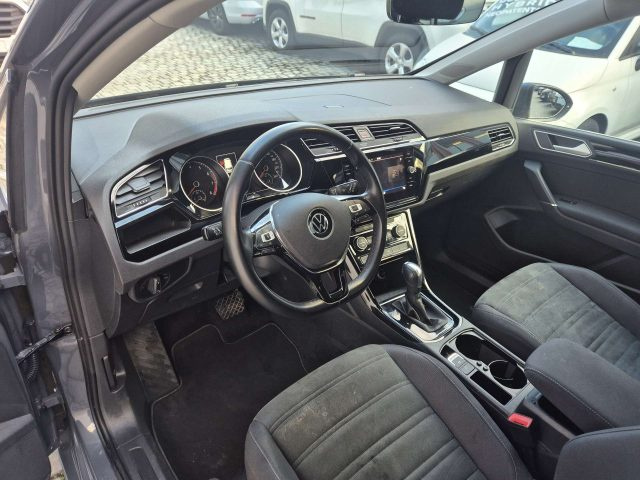 VOLKSWAGEN Touran usata, con Chiusura centralizzata