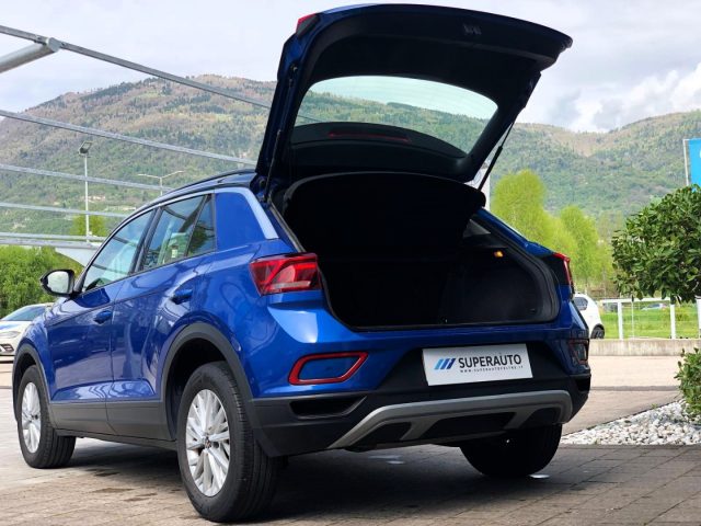 VOLKSWAGEN T-Roc usata, con Luce d