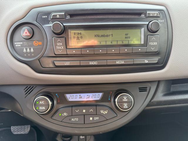 TOYOTA Yaris usata, con Servosterzo