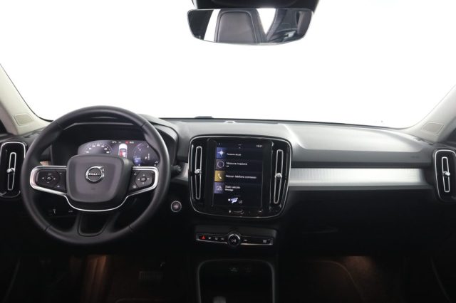 VOLVO XC40 usata 3