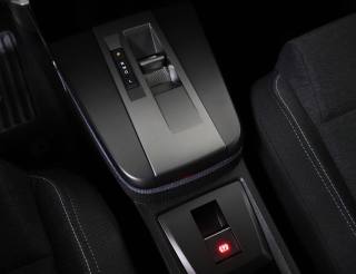 OPEL Frontera usata, con Bluetooth