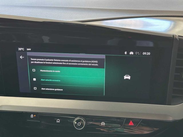 OPEL Mokka-e usata, con Specchietti laterali elettrici