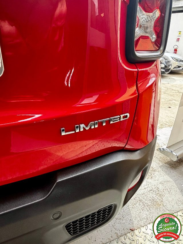 JEEP Renegade usata, con USB