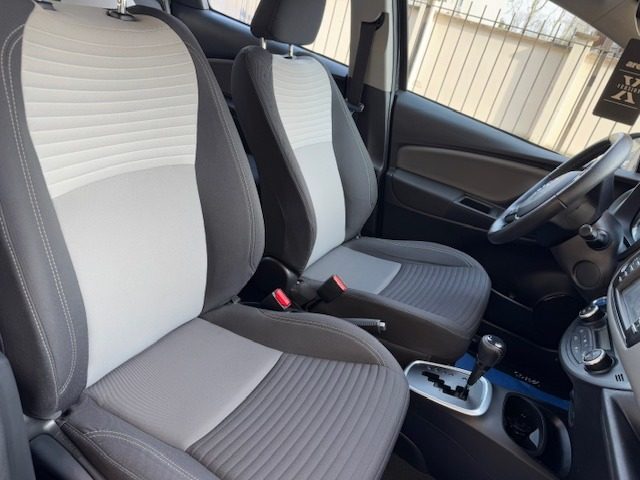 TOYOTA Yaris usata, con Controllo elettronico della corsia