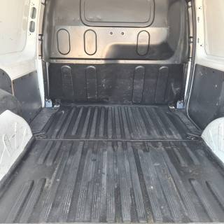 RENAULT Kangoo usata, con Specchietti laterali elettrici