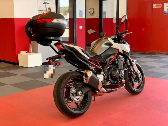 KAWASAKI Z 900 usata 8