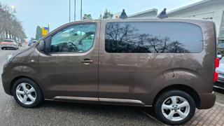 PEUGEOT Traveller usata, con Airbag Passeggero