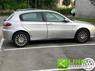 ALFA ROMEO 147 usata, con Sensore di pioggia