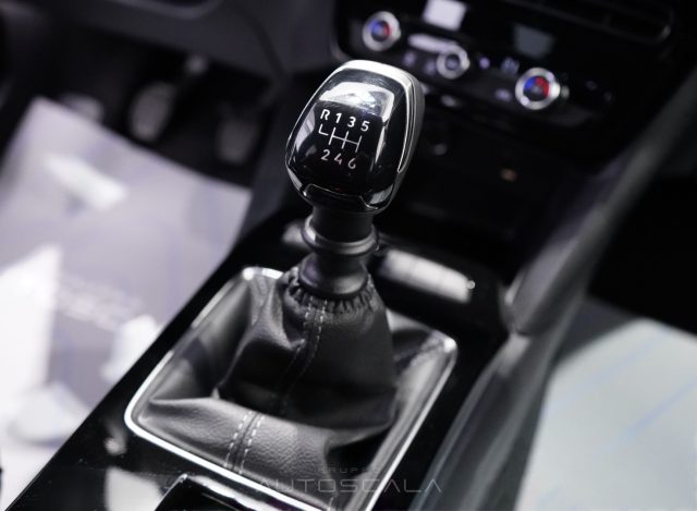 OPEL Mokka usata, con USB
