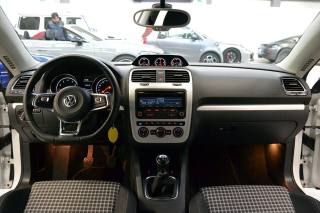 VOLKSWAGEN Scirocco usata, con Alzacristalli elettrici