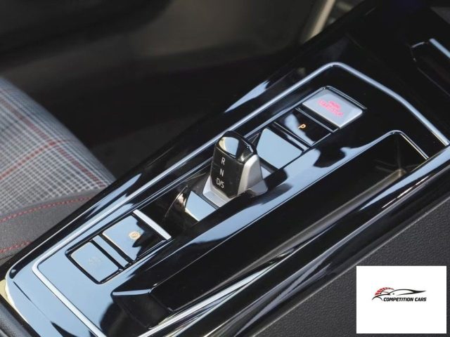 VOLKSWAGEN Golf usata, con Immobilizzatore elettronico