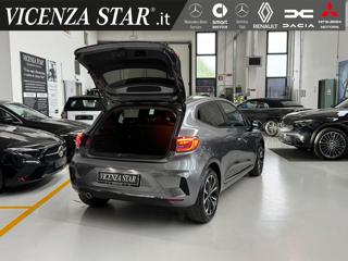 RENAULT Clio usata, con Touch screen