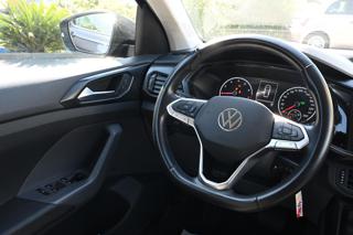 VOLKSWAGEN T-Cross usata, con USB