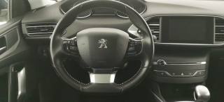 PEUGEOT 308 usata, con Telecamera per parcheggio assistito