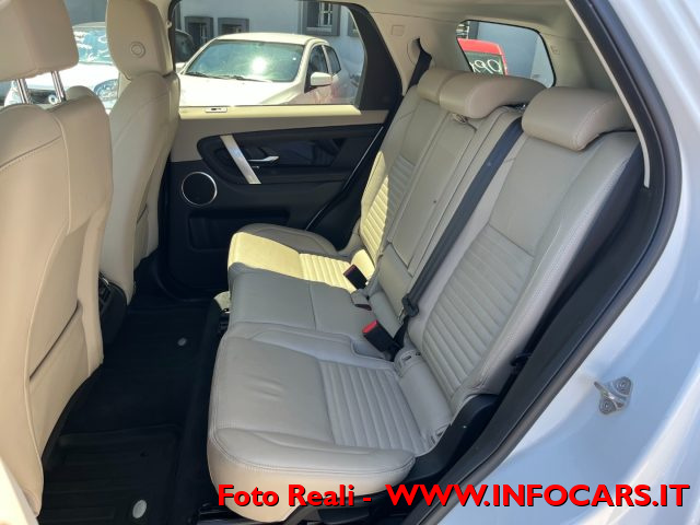 LAND ROVER Discovery Sport usata, con Autoradio