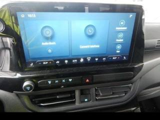 FORD Tourneo Custom usata, con Autoradio