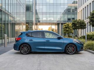 FORD Focus usata, con Alzacristalli elettrici