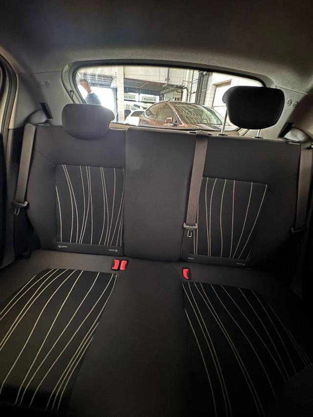 OPEL Corsa usata, con ESP