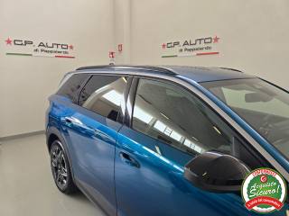 PEUGEOT 5008 usata, con Autoradio digitale