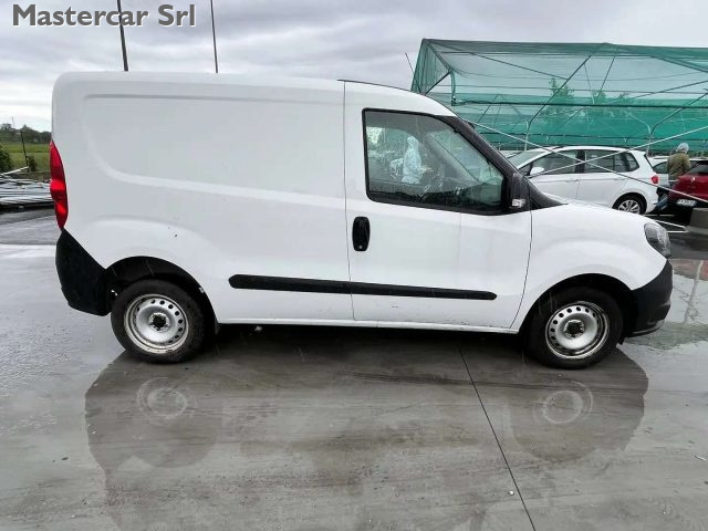 FIAT Doblo usata, con Autoradio