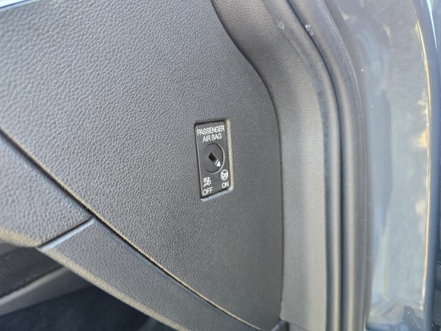 VOLKSWAGEN Golf usata 146