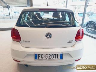 VOLKSWAGEN Polo usata, con Autoradio