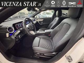 MERCEDES-BENZ CLA 180 usata, con Alzacristalli elettrici