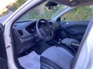 HYUNDAI i20 usata, con Cruise Control