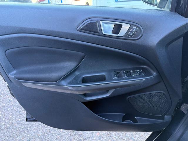 FORD EcoSport usata, con Sensori di parcheggio posteriori