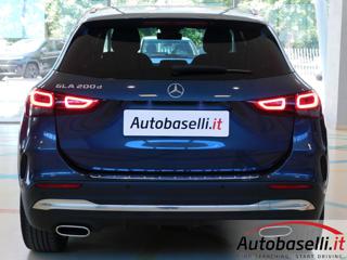 MERCEDES-BENZ GLA 220 usata, con Climatizzatore
