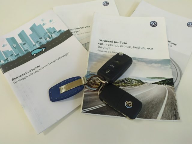 VOLKSWAGEN up! usata, con ESP
