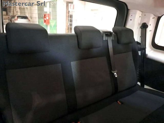 OPEL Vivaro usata, con Servosterzo