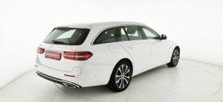 MERCEDES-BENZ E 300 usata, con Cerchi in lega