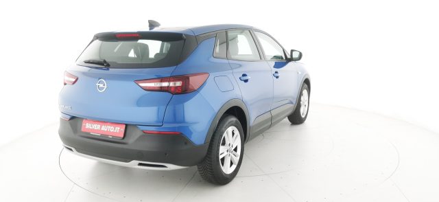OPEL Grandland X usata, con Sensori di parcheggio anteriori