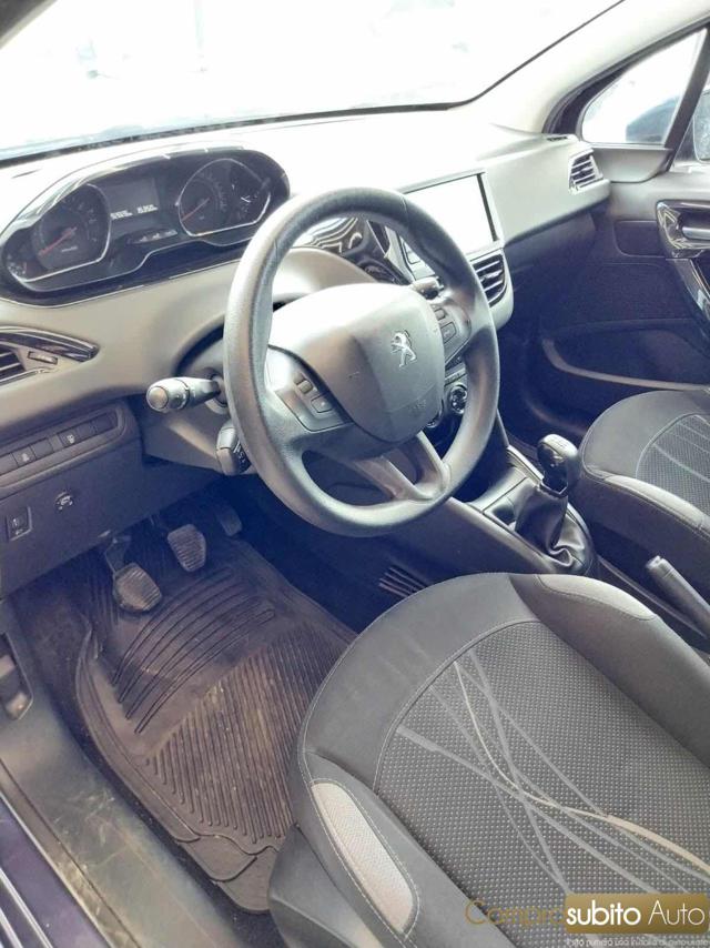 PEUGEOT 208 usata, con ESP