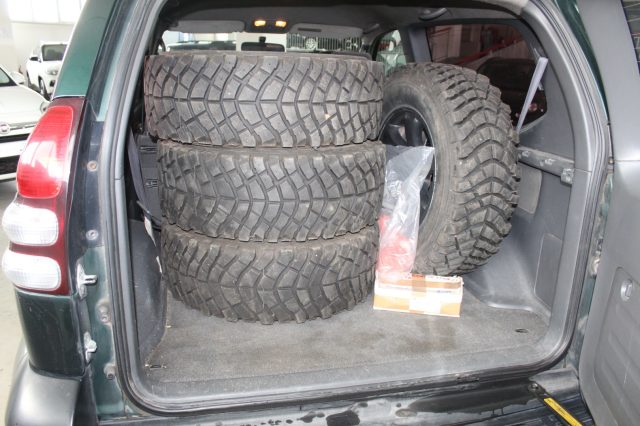TOYOTA Land Cruiser usata, con Fendinebbia