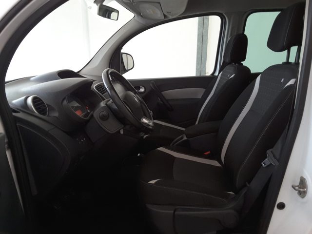 RENAULT Kangoo usata, con Alzacristalli elettrici