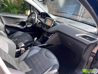 PEUGEOT 2008 usata, con Cruise Control