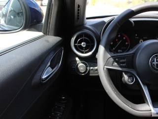 ALFA ROMEO Giulia usata, con Servosterzo