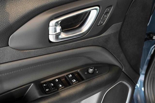 JEEP Compass usata, con Servosterzo