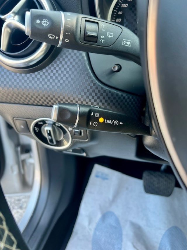 MERCEDES-BENZ A 200 usata, con Bracciolo