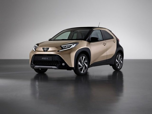 TOYOTA Aygo X usata, con ABS