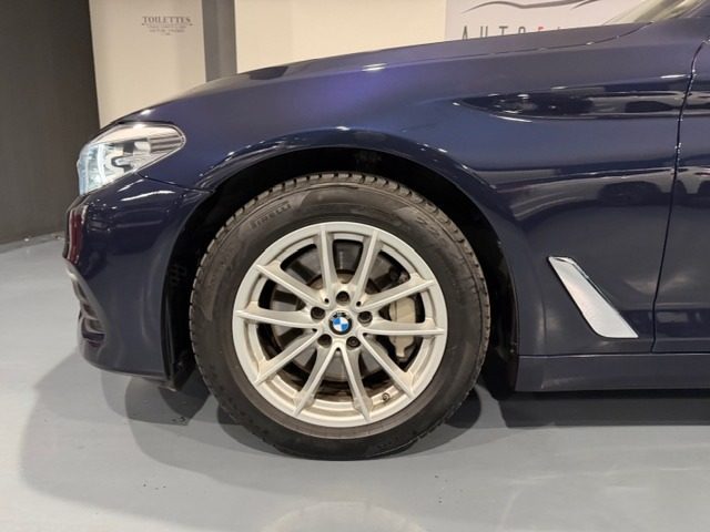 BMW 530 usata, con Luci diurne LED