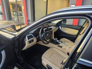 BMW 318 usata, con Schermo multifunzione interamente digitale