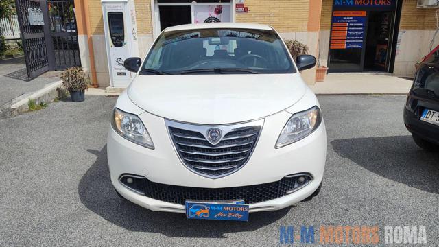 LANCIA Ypsilon usata, con Airbag