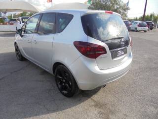 OPEL Meriva usata, con Climatizzatore